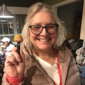 Meet your Posher, Rebekah